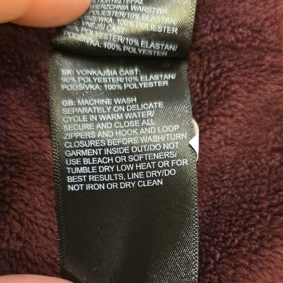 The North Face Women's Burgundy Utility Jacket - Picture 6 of 9